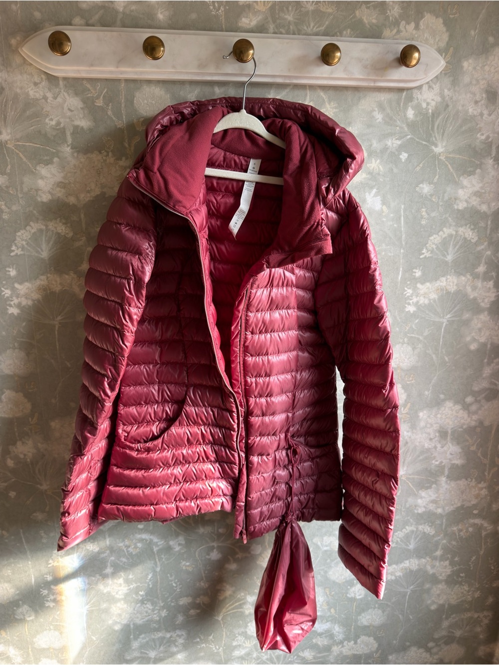 Lululemon Hooded packable Puffer Jacket